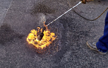 East Hyde flat roofing repairs